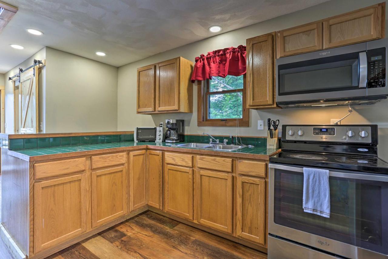 Acre Lake Chalet, 12 Mi To Elk Mountain Ski Resort Kingsley Bagian luar foto