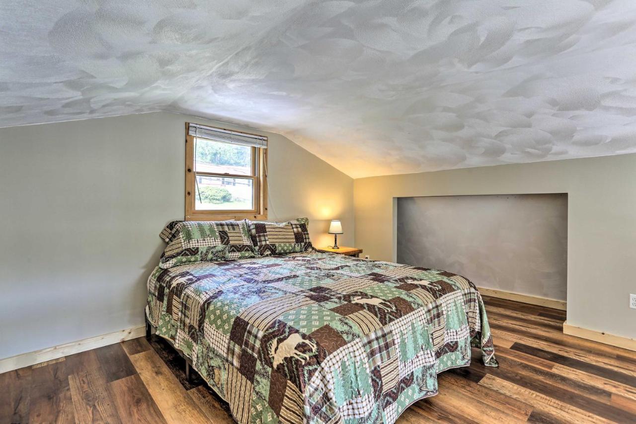 Acre Lake Chalet, 12 Mi To Elk Mountain Ski Resort Kingsley Bagian luar foto